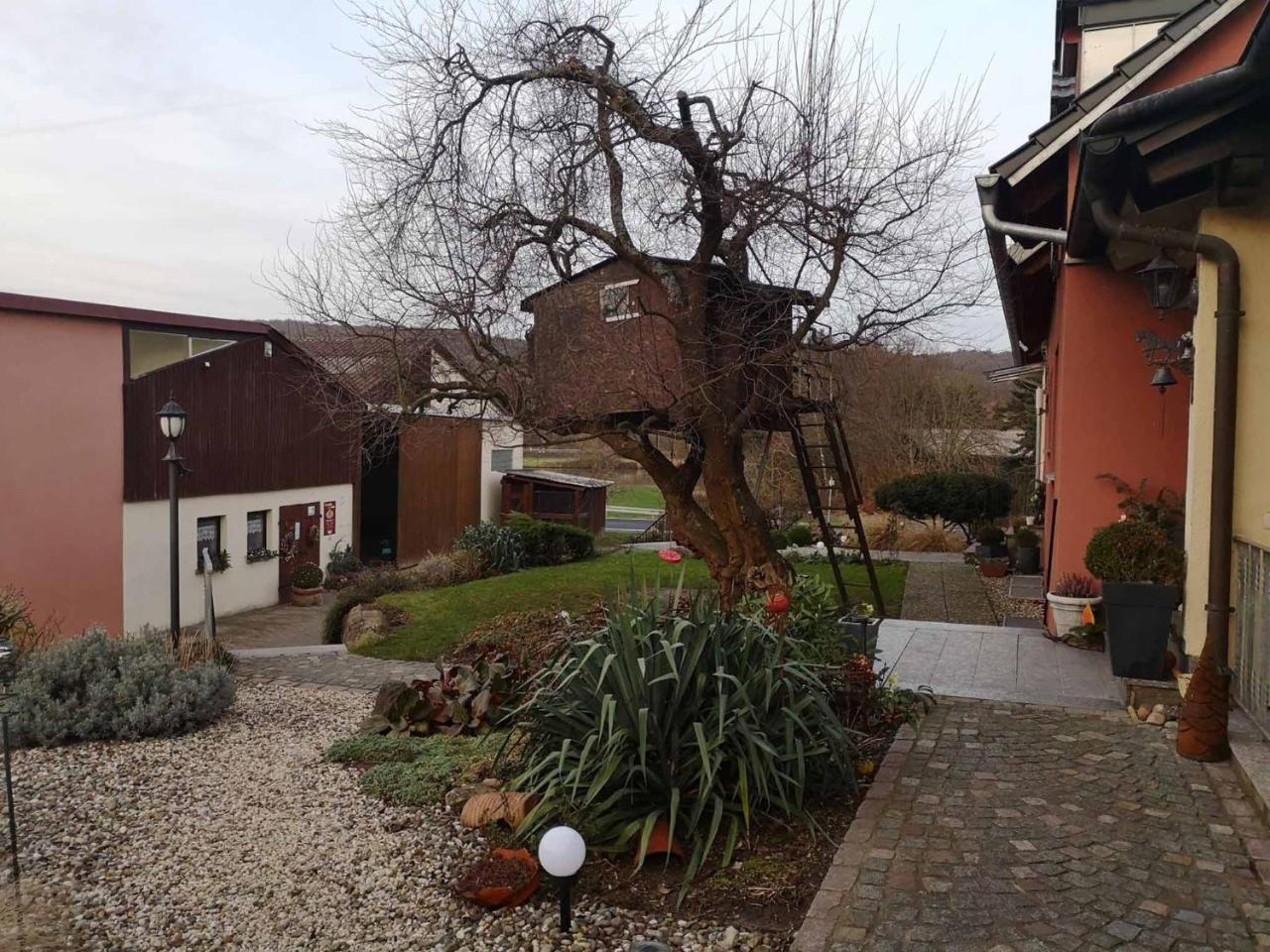 Ferienwohnungen Maintal Karlstadt Buitenkant foto